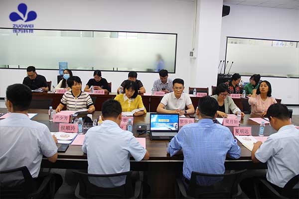 广东江门市新会区民政局局长黎华协一行莅临作为科技，共探智慧养老新路径