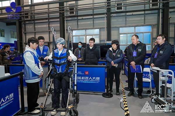 产教融合结硕果丨作为科技携长沙民政职业技术学院斩获2025智能机器人大赛大奖 产教融合结硕果丨作为科技携长沙民政职业技术学院斩获2025智能机器人大赛大奖