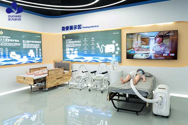 中央政治局委员、国家监察委员会原主任杨晓渡调研作为科技