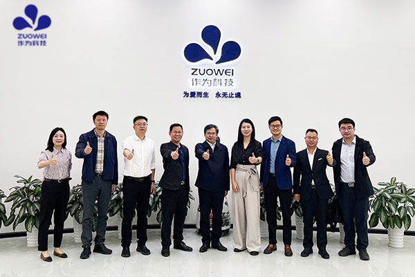 何善锦调研作为科技：探索智能机器人赋能失能失智集中照护新路径